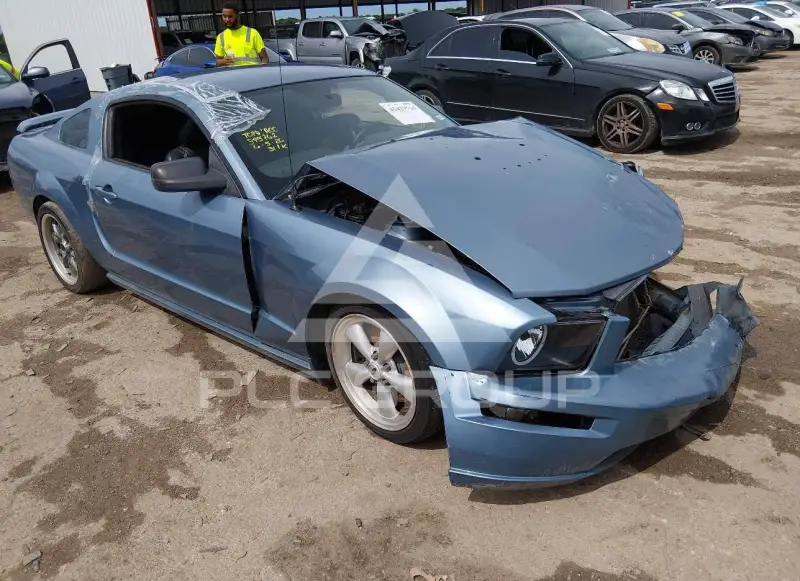 2007 Ford MUSTANG photo