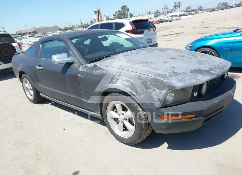 2007 Ford MUSTANG фото