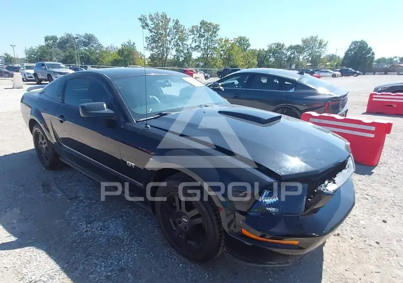 2007 Ford MUSTANG фото