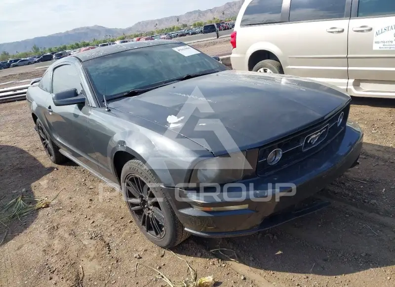 2007 Ford MUSTANG фото