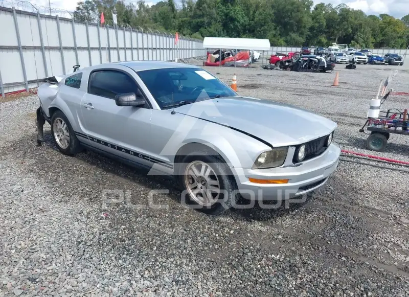 2007 Ford MUSTANG photo