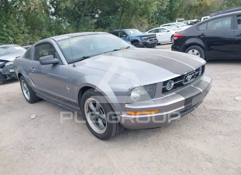 2007 Ford MUSTANG photo