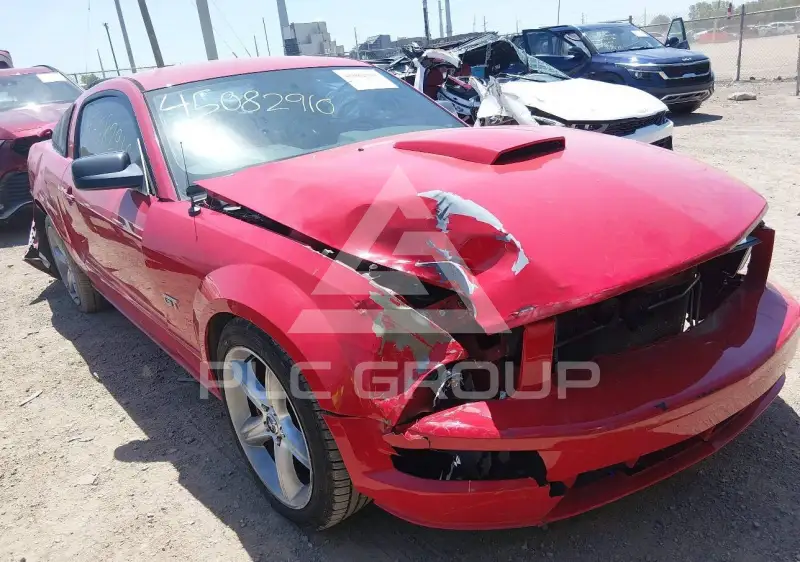 2007 Ford MUSTANG фото