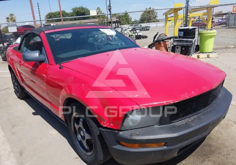 2007 Ford MUSTANG фото