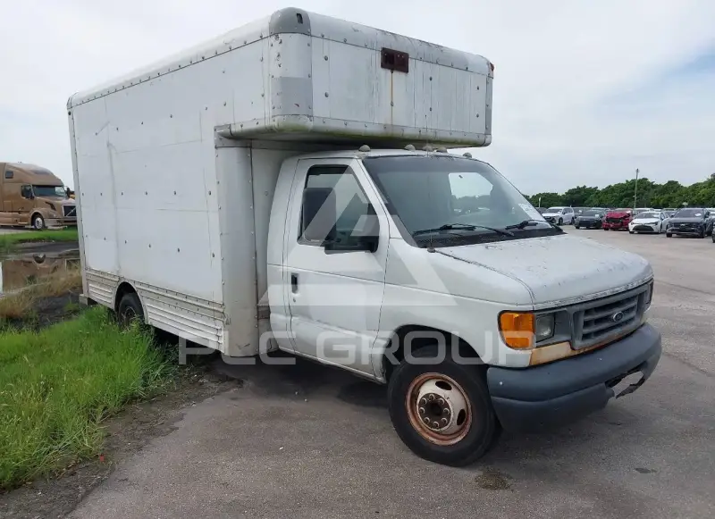 2007 Ford E-450 photo