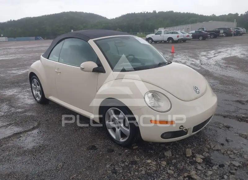 2007 Volkswagen BEETLE photo