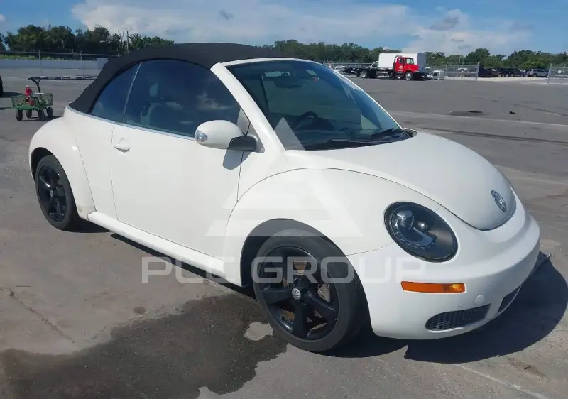 2007 Volkswagen BEETLE фото