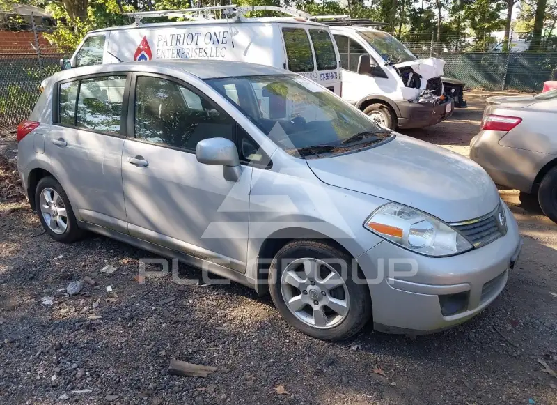 2008 Nissan VERSA photo