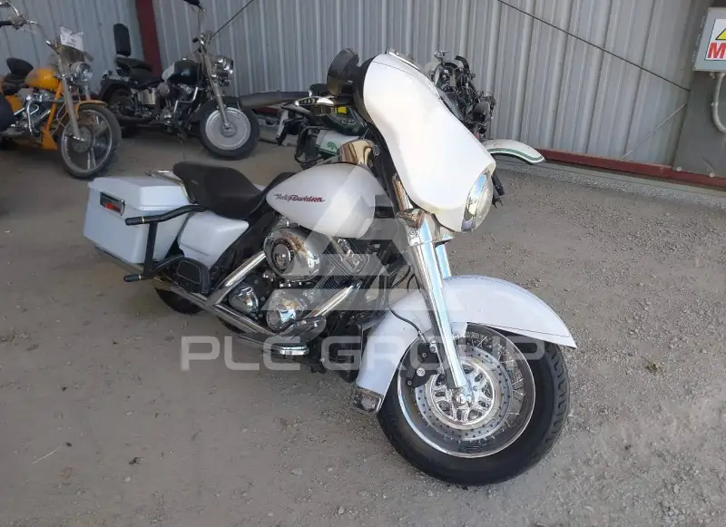 2008 Harley-Davidson FLHX фото
