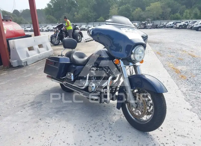 2008 Harley-Davidson FLHX photo