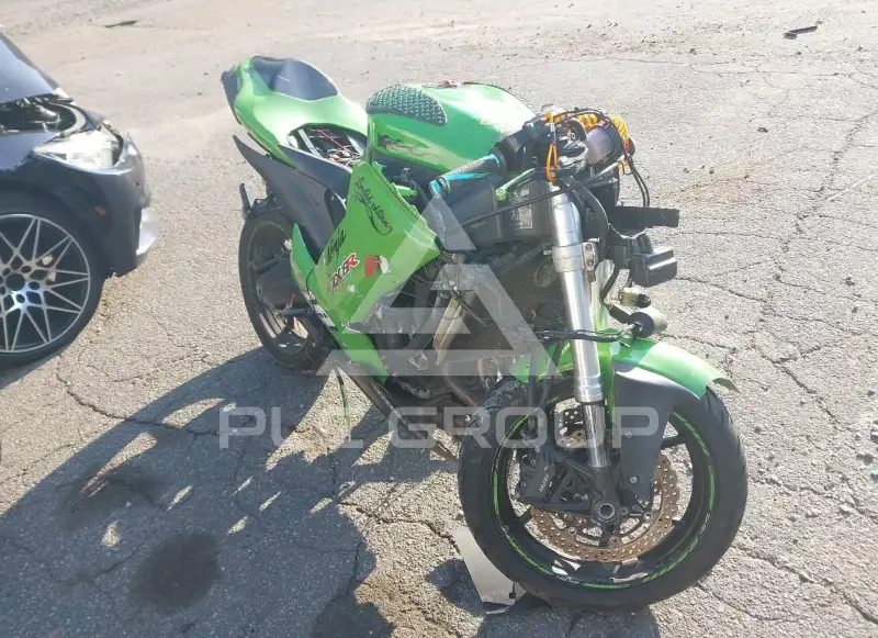 2008 Kawasaki ZX600 фото