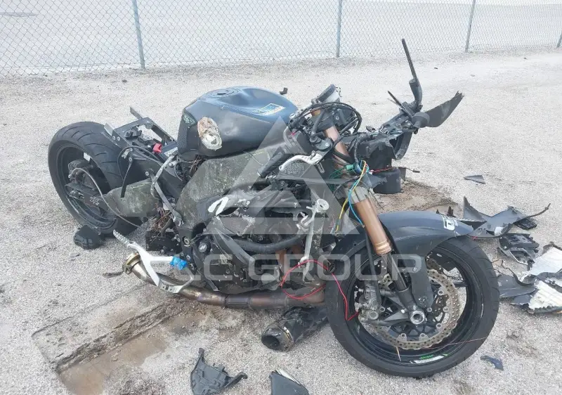 2008 Kawasaki ZX1000 фото