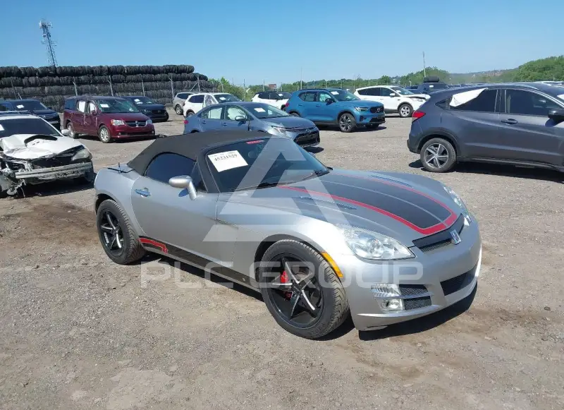 2008 Saturn Sky photo