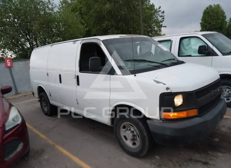2008 Chevrolet Express photo