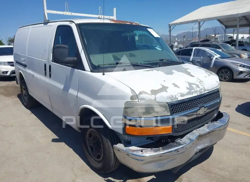 2008 Chevrolet Express photo