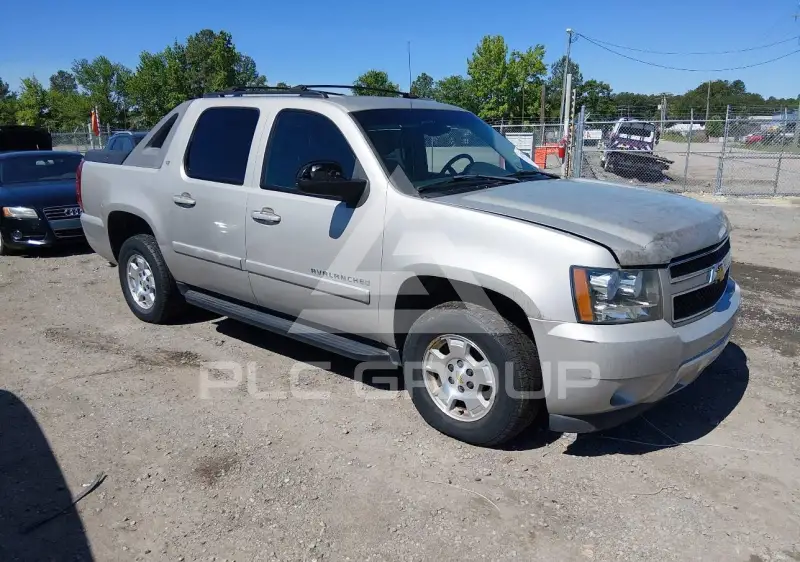2008 Chevrolet Avalanche photo