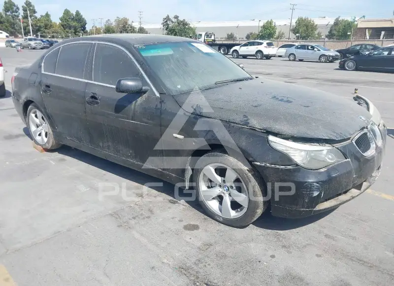 2008 BMW 523 photo