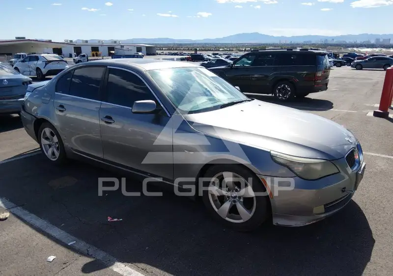 2008 BMW 528 photo