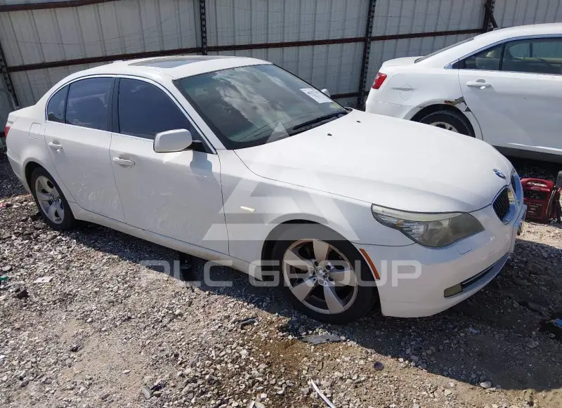 2008 BMW 528 photo