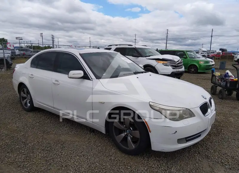 2008 BMW 528 photo