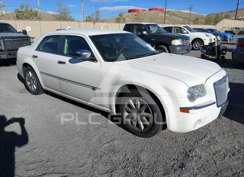 2008 Chrysler 300 фото