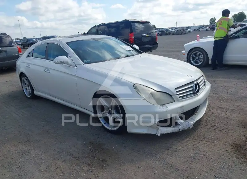 2008 Mercedes Benz CLS 500 фото
