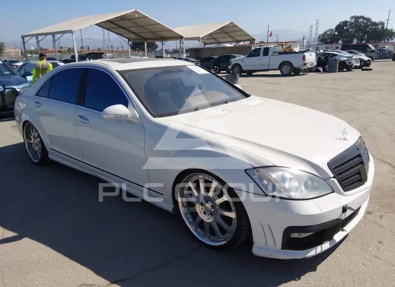 2008 Mercedes Benz S 550 фото