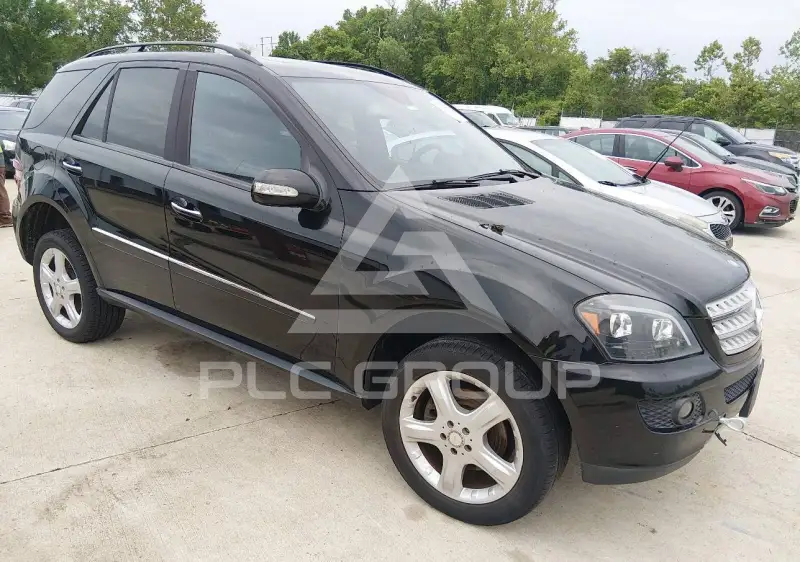 2008 Mercedes Benz ML 350 фото