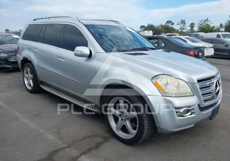 2008 Mercedes Benz GL 550 фото