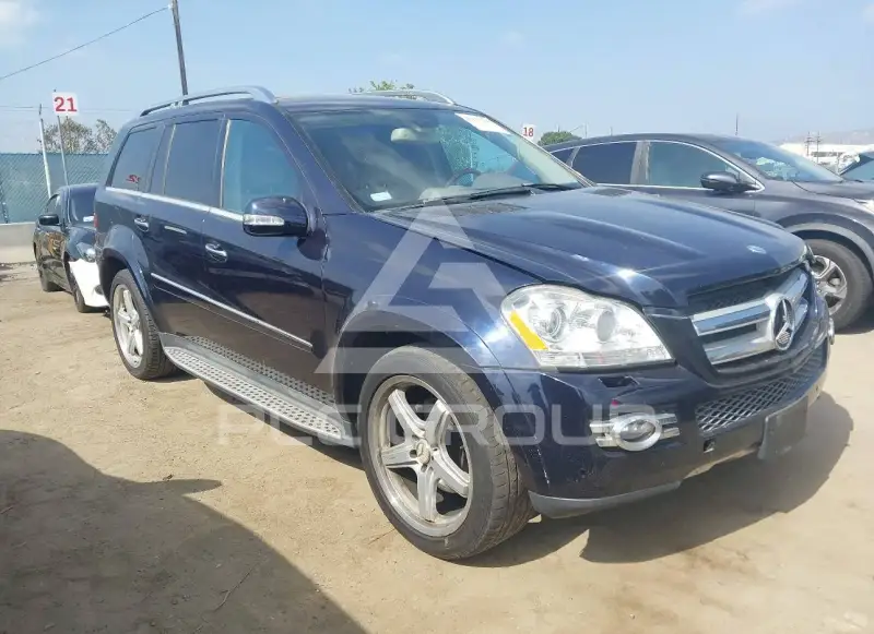 2008 Mercedes Benz GL 550 photo