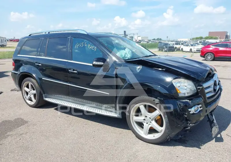 2008 Mercedes Benz GL 550 photo