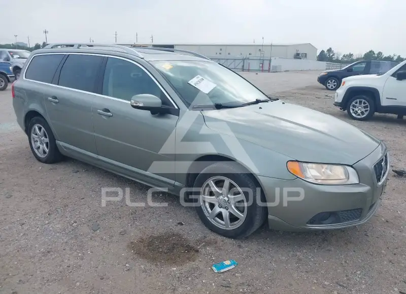2008 Volvo V70 photo