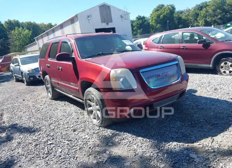 2008 GMC YUKON фото