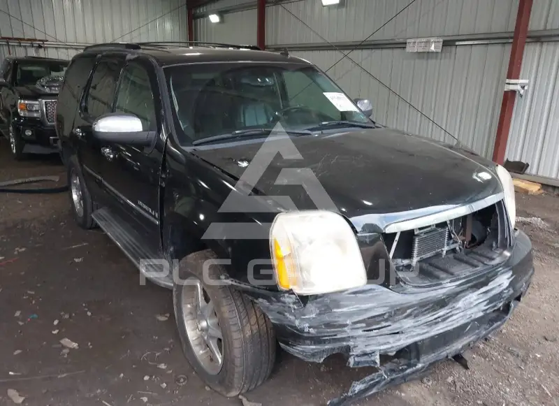 2008 GMC YUKON фото