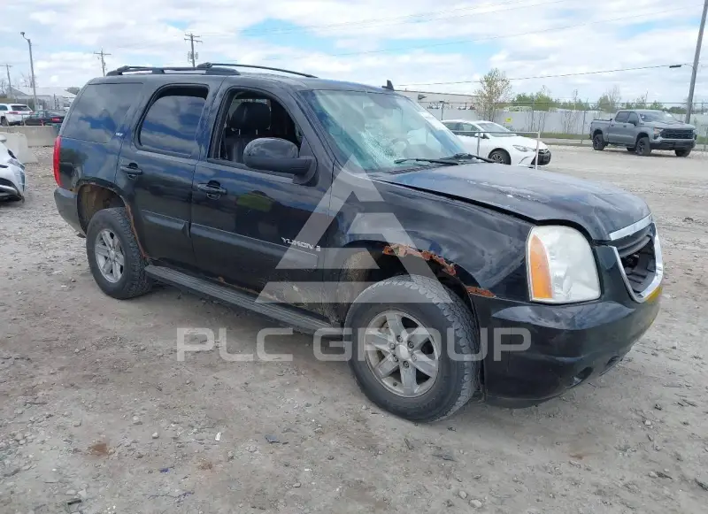 2008 GMC YUKON фото