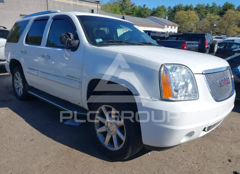 2008 GMC YUKON фото