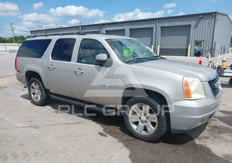 2008 GMC YUKON фото