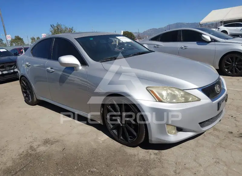2008 Lexus IS250 photo