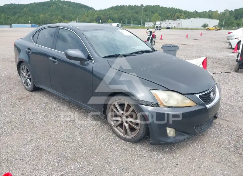2008 Lexus IS250 photo