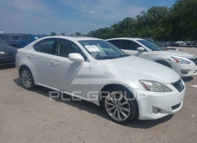 2008 Lexus IS250 photo