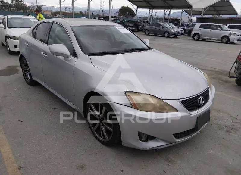2008 Lexus IS250 photo