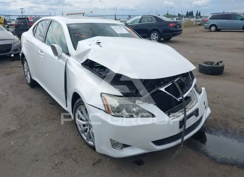 2008 Lexus IS250 photo