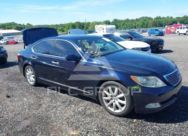 2008 Lexus LS460 photo