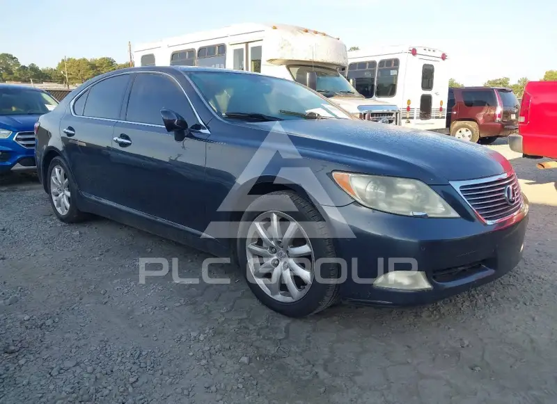 2008 Lexus LS460 photo