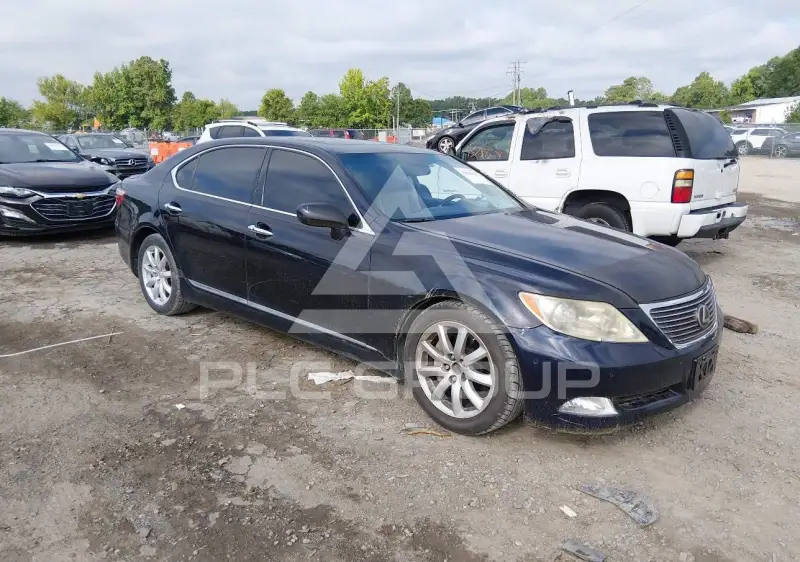 2008 Lexus LS460 photo