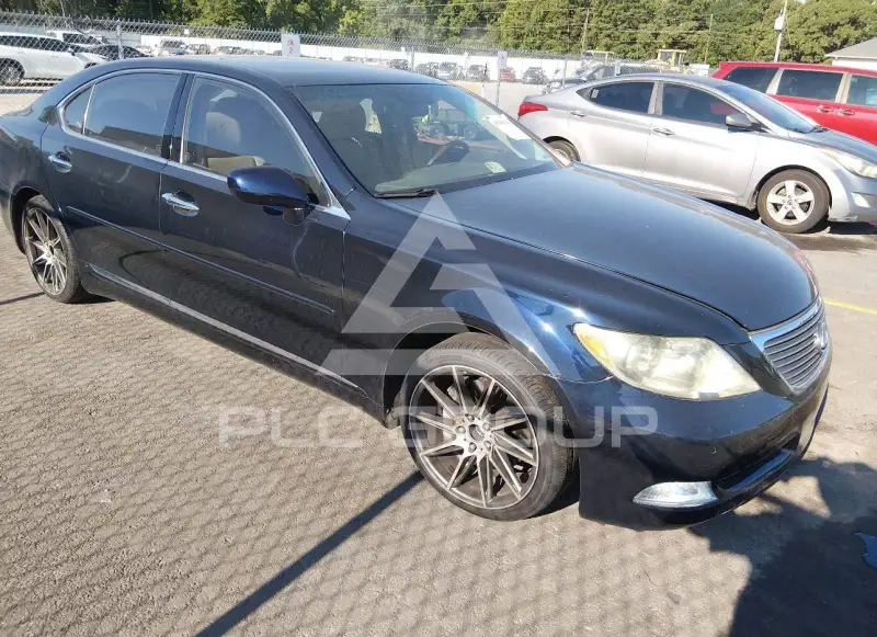 2008 Lexus LS460 photo