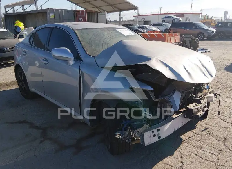 2008 Lexus IS350 photo