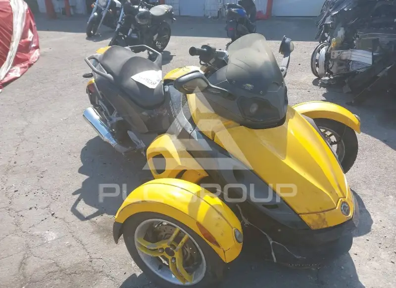 2008 Can-AM SPYDER фото