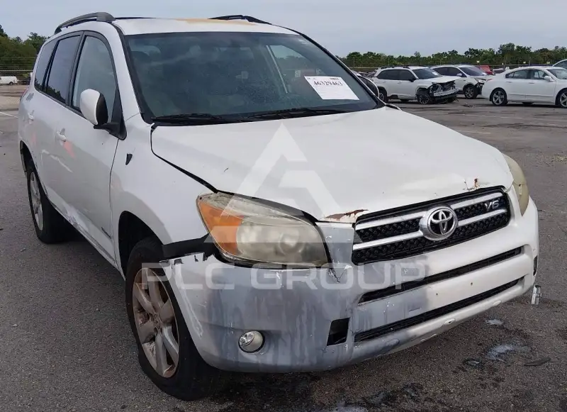 2008 Toyota RAV4 photo
