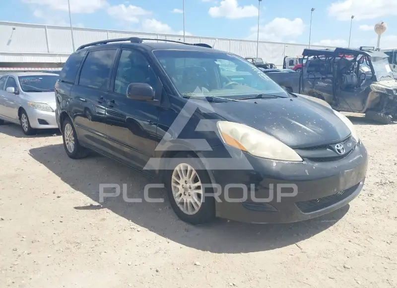 2008 Toyota SIENNA photo